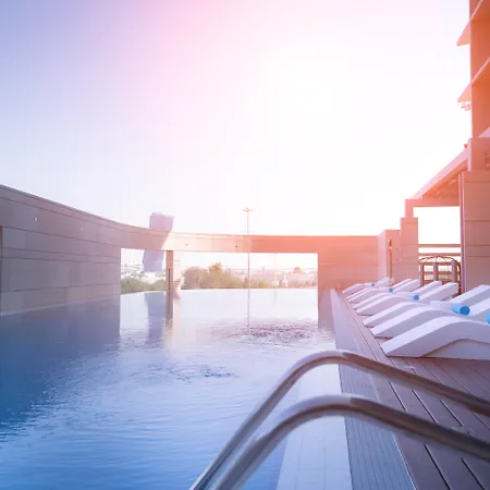 Novotel Abu Dhabi Al Bustan-2